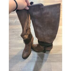 Justfab size 7 womens Ulrica brown wedge boots